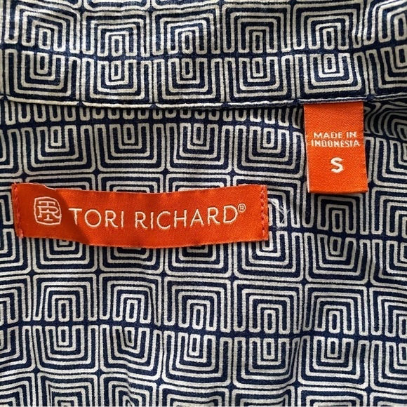 TORI RICHARD Navy Blue & White Aloha Hawaiian Shirt Men S Small - Picture 5 of 7